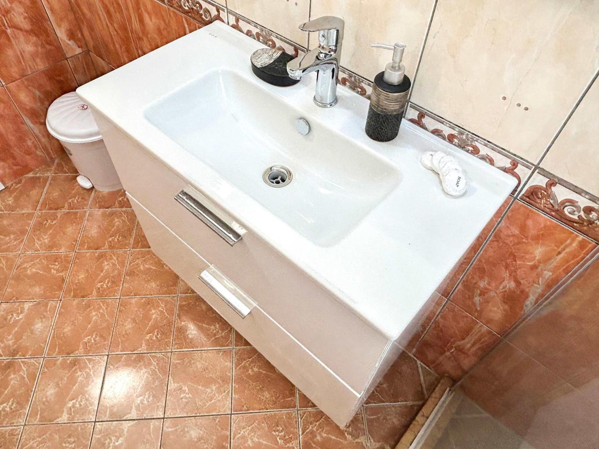 Lada 756 Apartamento *